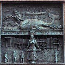 Monument in the Torgallmenningen street - hunting a whale